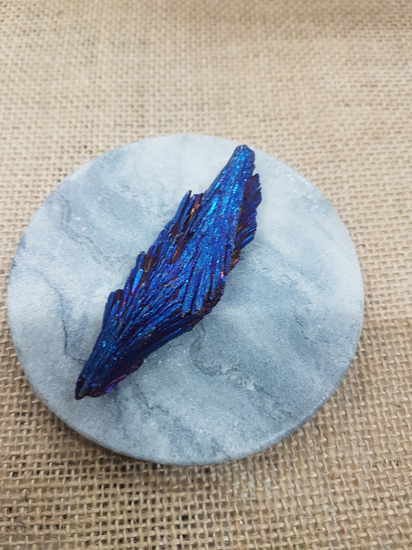 Aura Kyanite